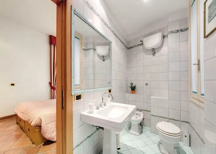 Lovely Flat By The Trevi Fountain Apartment Rom